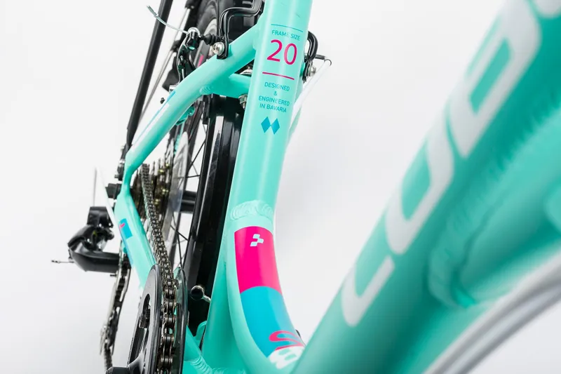 Cube Kid 200 Street Girls Bike 2017 Mint/White-1