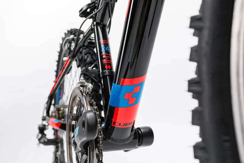 Cube Kid 240 Boys Bike 2018 Black/Red/Blue-3