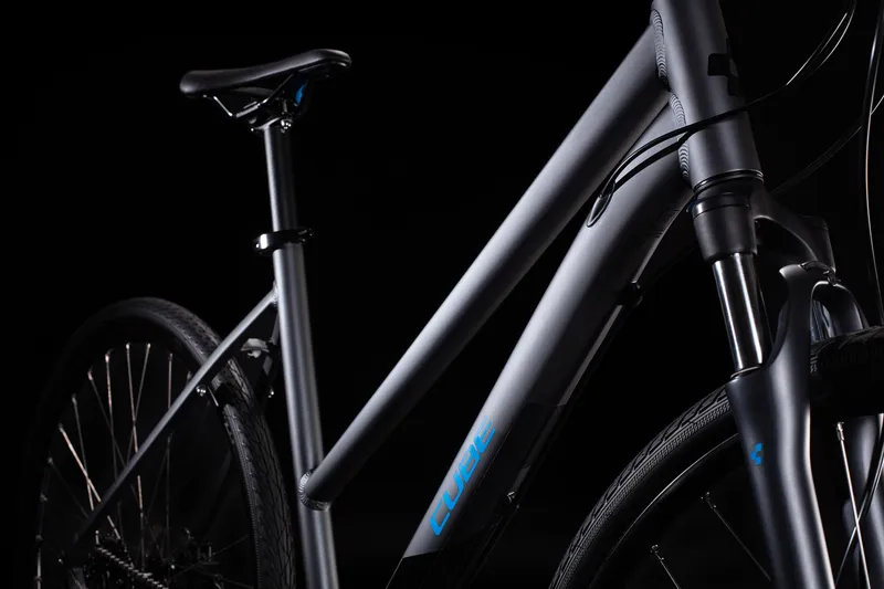 Cube Nature Trapeze Hybrid Road Bike 