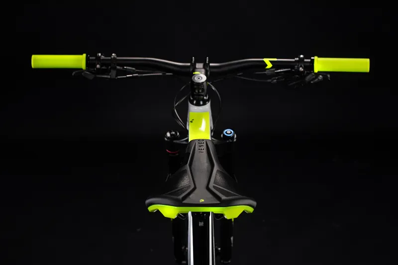 cube stereo race 120