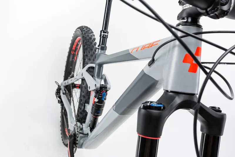 Cube Stereo 150 HPA Race 27.5+ Mountain Bike 2017 Grey/Flash Red-4
