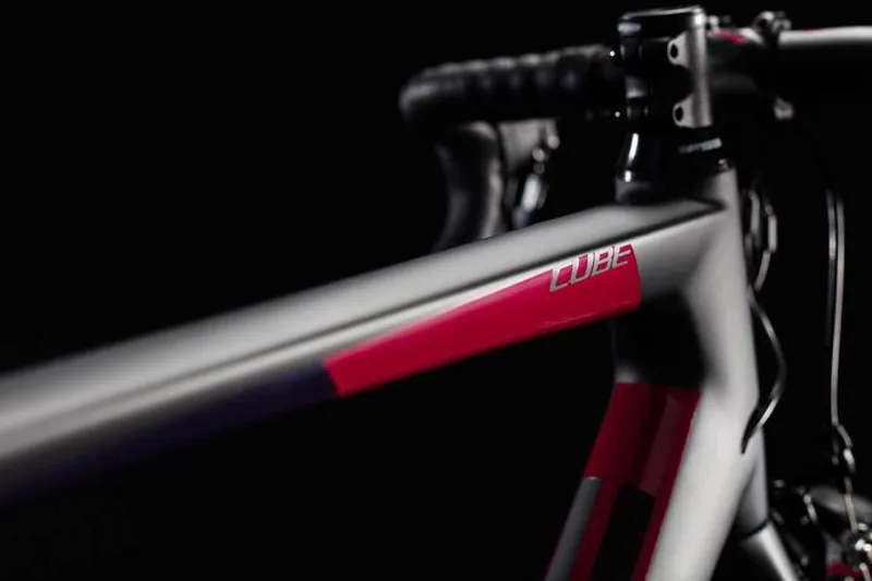 Cube Axial GTC Pro Womens Road Bike 2018 Carbon/Berry-3