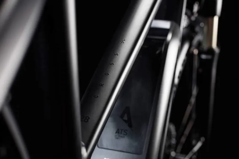 Cube Cross Hybrid SL All Road 500 Womens Electric Bike 2018 Black-3