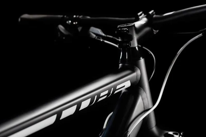 Cube Cross Pro Hybrid Bike 2018 Black/White-3