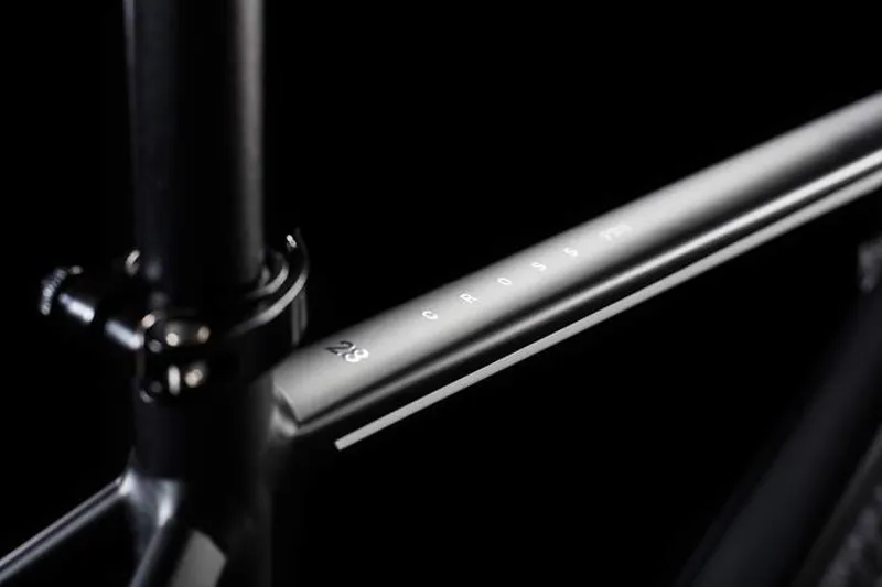 Cube Cross Pro Hybrid Bike 2018 Black/White-5