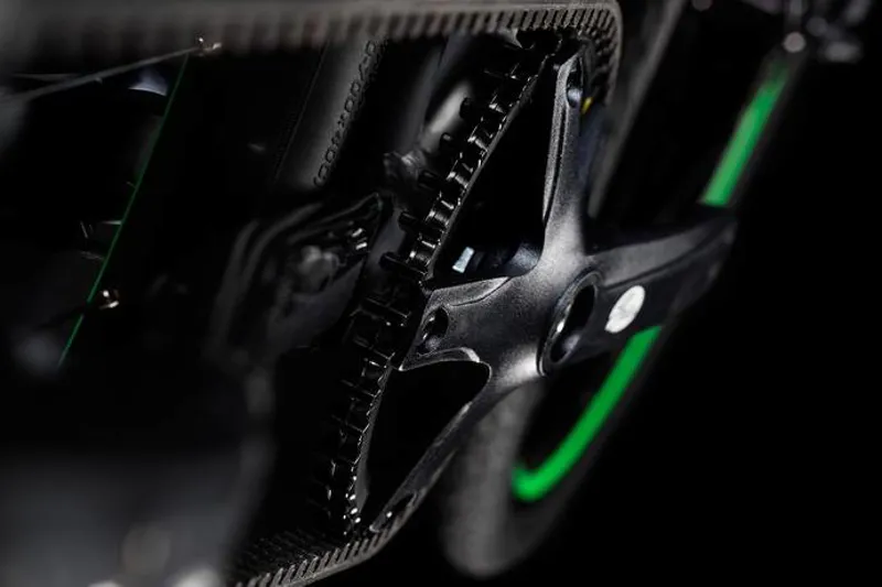 Cube Hyde Race Hybrid Bike 2018 Black/Green-5