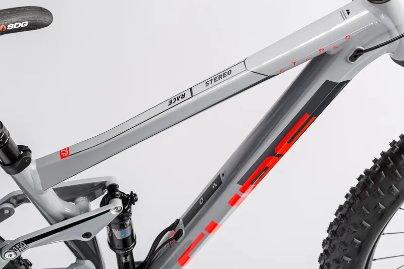 Cube Stereo 150 HPA Race 27.5 Plus Mountain Bike 2016 Grey/Flash Red-3