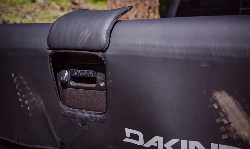 Dakine DLX Pickup Pad Black-3