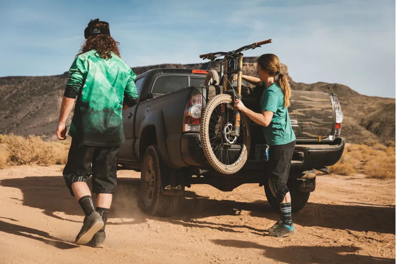 Dakine Pickup Pad Black-1