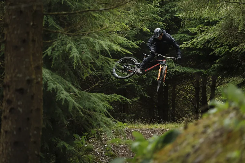 Endura MT500 Waterproof Jacket Mango-11