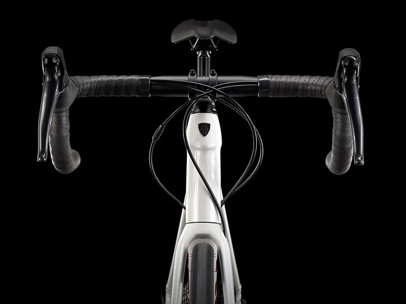 Trek Domane AL 3 Disc Road Bike 2021 Crystal White/Matte Trek Black-4