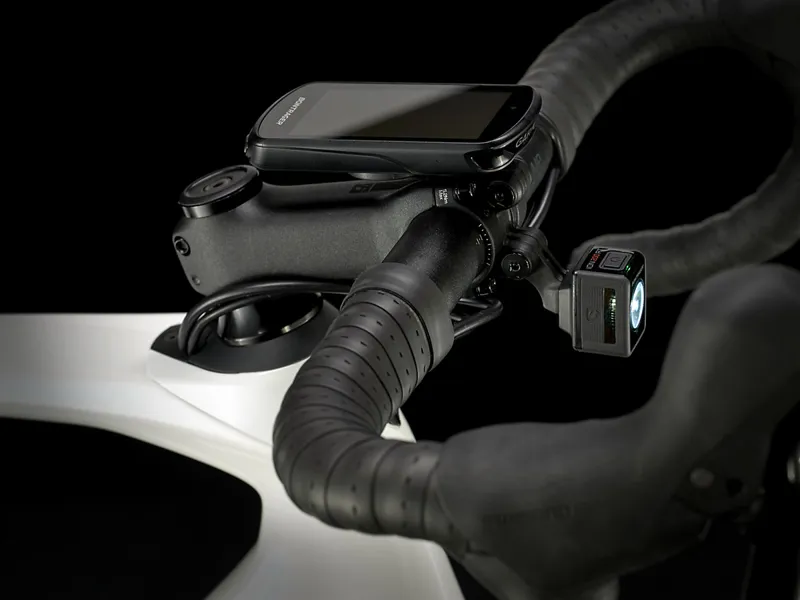 Trek Domane SL 5 Disc Road Bike 2021 Crystal White-3