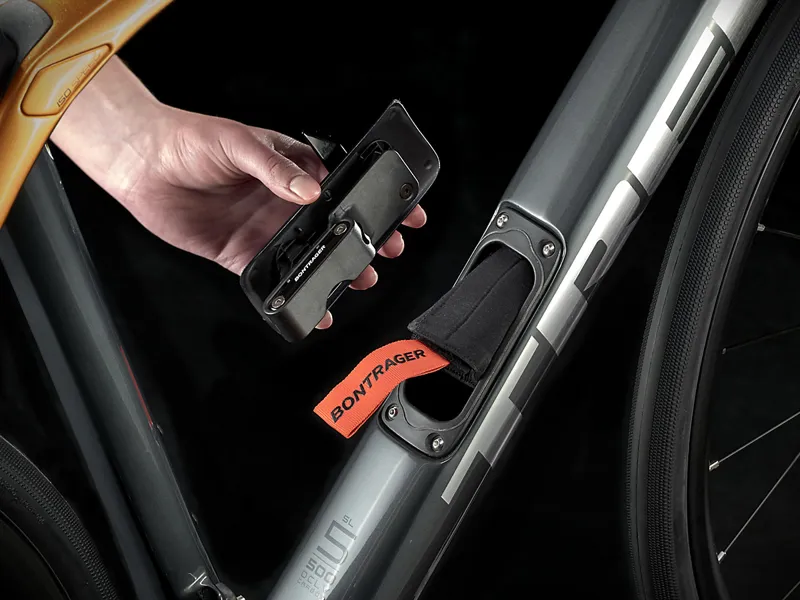 Trek Domane SL 5 Disc Road Bike 2021 Lithium Grey/Factory Orange-5