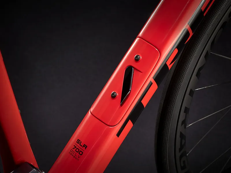 Trek Domane SLR 7 Road Bike 2021 Coral/Trek Black-3