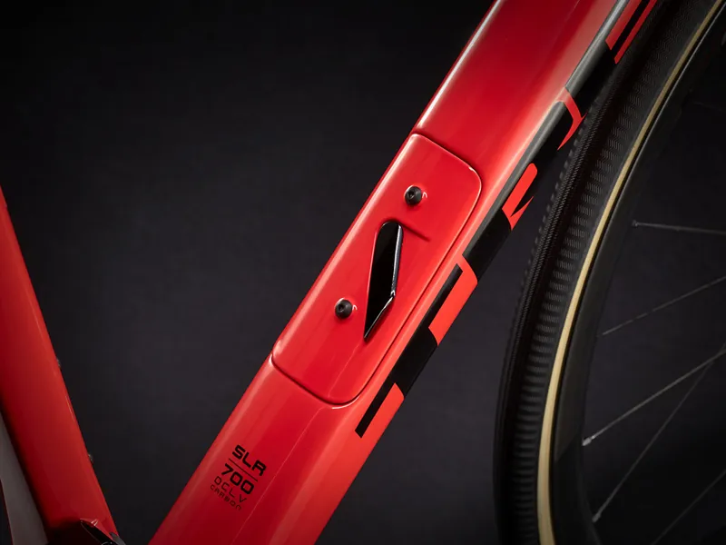 Trek Domane SLR 9 Road Bike 2021 Coral/Trek Black-5