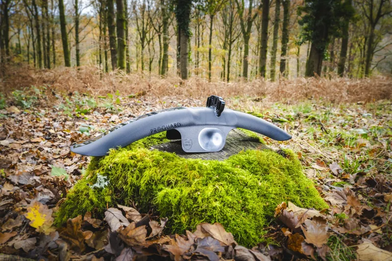 Rapid Racer Products ProGuard Bolt-On V2 Front Mudguard Standard Black-2