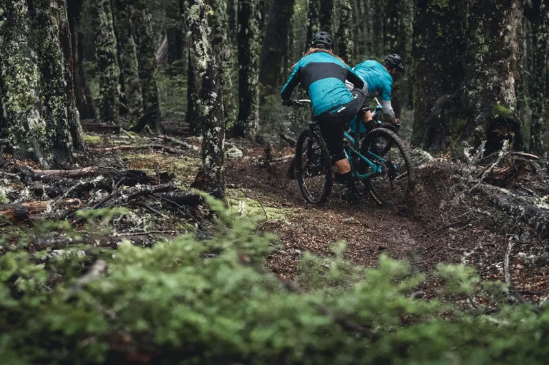 Yeti SB5.5 Carbon XT 29er Mountain Bike 2017 Silver/Turquoise-1