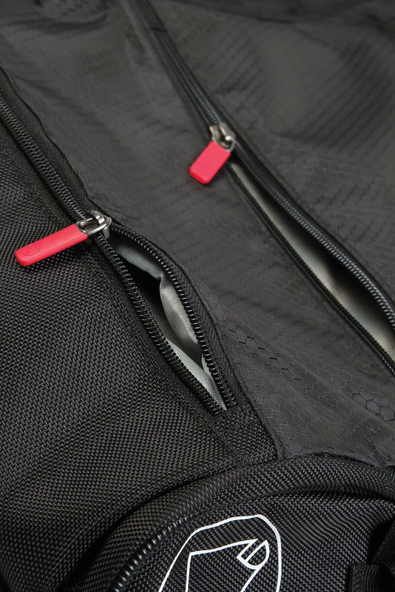 Endura Roller Flight Deck Bag 40L Black-4