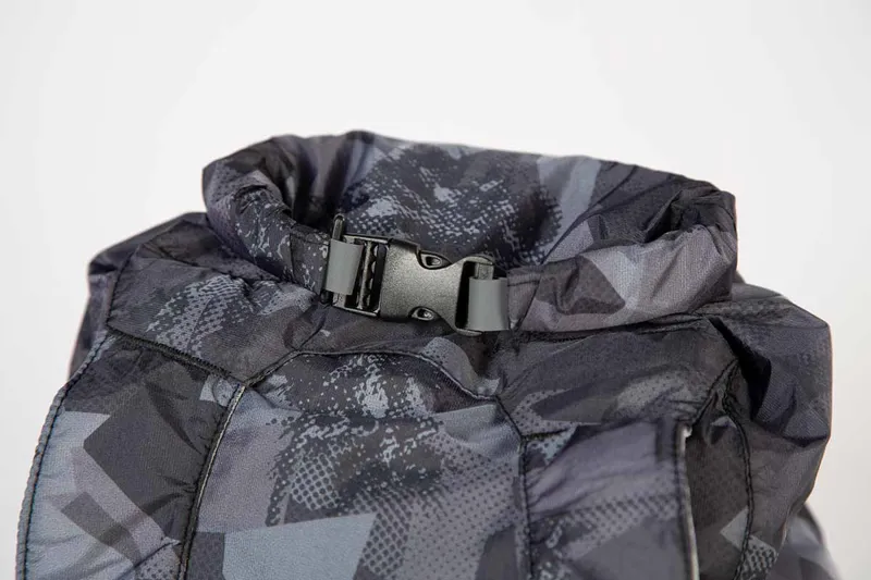Endura Durapak Backpack Grey Camo-2