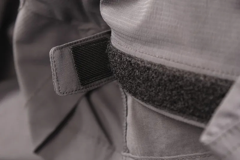 Endura Hummvee Lite Baggy Womens Shorts Black-4