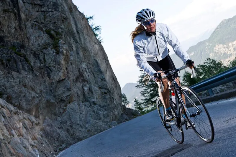 Endura Helium Womens Jacket White-3