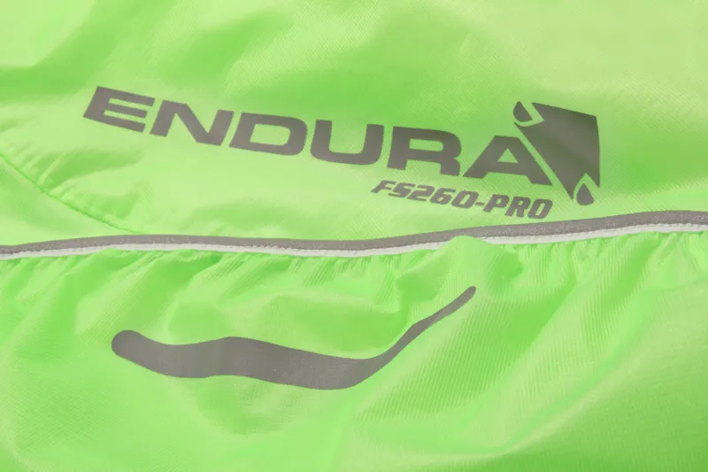 Endura FS260-Pro Adrenaline Race Cape Black-6