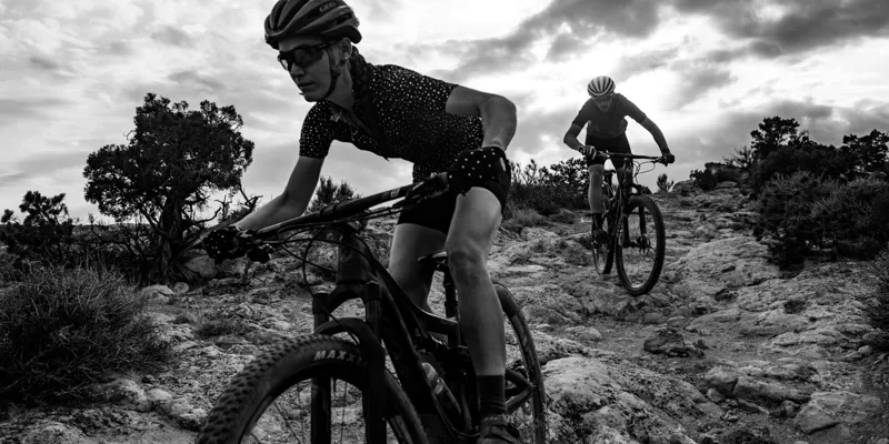 Enve M5 MTB 31.8mm Handlebar 760mm Rise 5mm Black-5