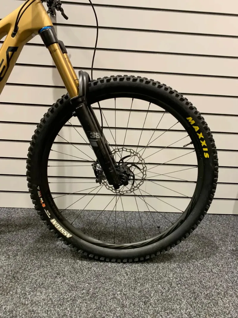Ex Demo Orbea Rallon M-Team Medium Mountain Bike 2022 Gold-2