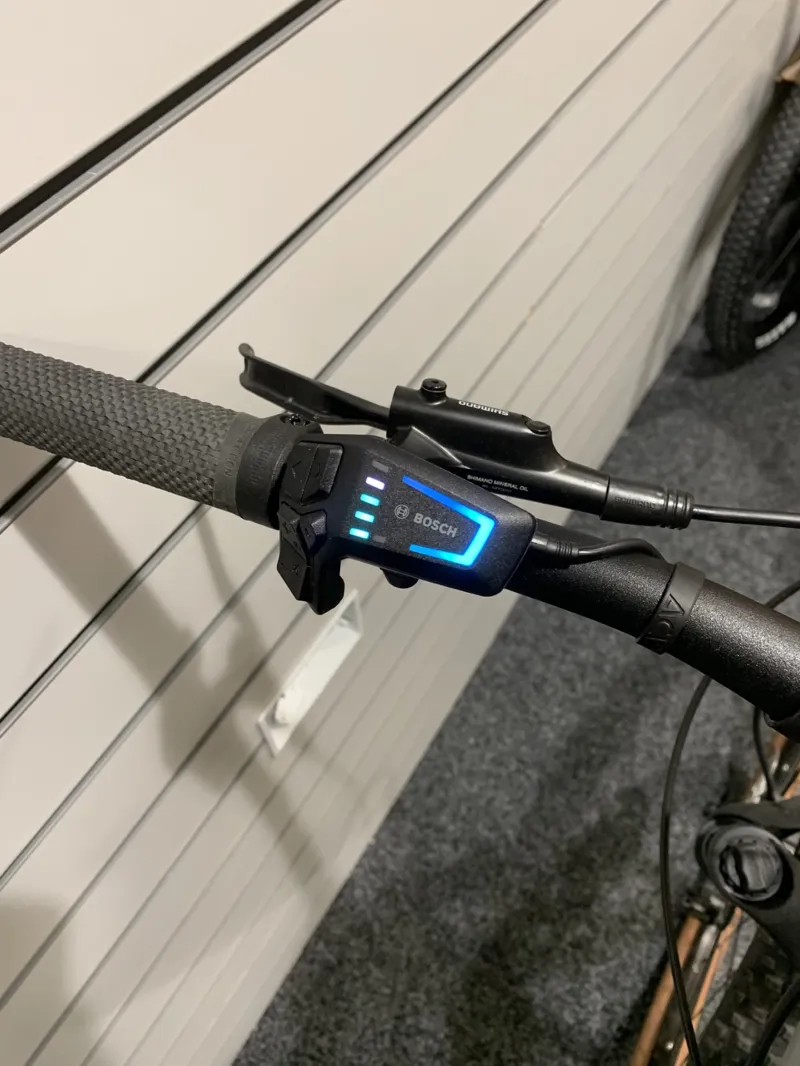 Ex Display Cube Reaction Hybrid Performance 625 XXL Electric Bike 2022 Lunar/Grey-4