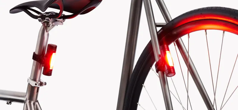 Fabric FLR30 Rear Bike Light Black-1
