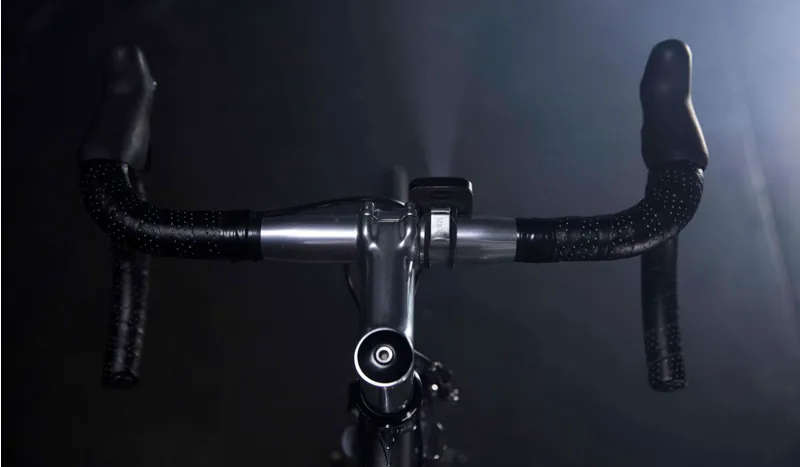 Knog Blinder Mob Four Eyes Front Light Black-3