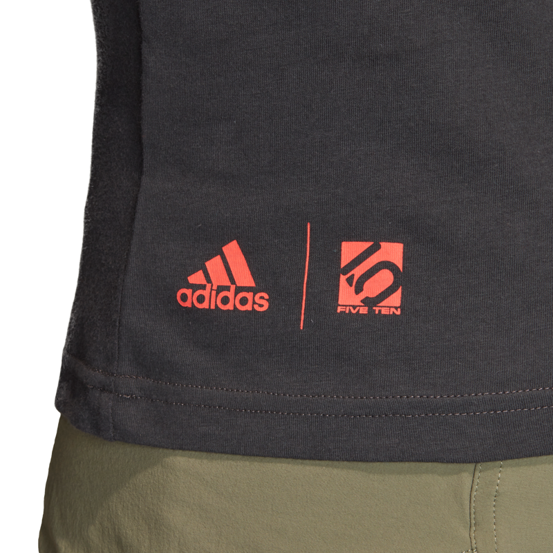 Five Ten Graphic SS Tee Carbon-2