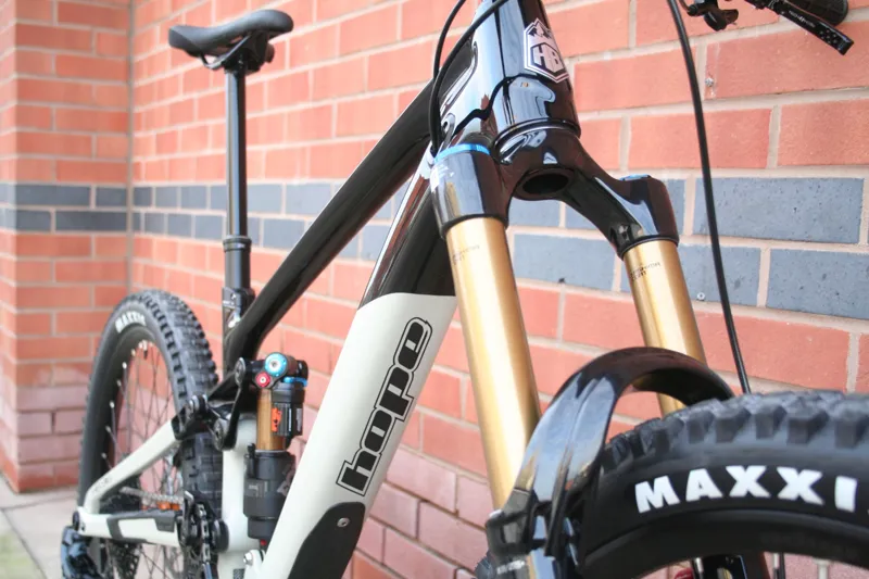 Hope HB 916 GX AXS Custom H2 Mountain Bike 2023 Neutral-2