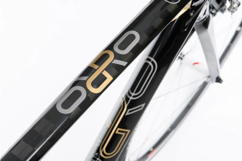 Orro Gold STC Ultegra Di2 Road Bike 2017 Black/Gold-2