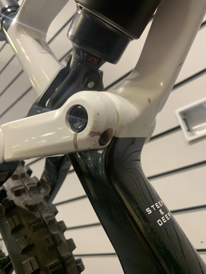 Ex Demo Orbea Rallon M-Team Large Mountain Bike 2022 Custom Black/White-7