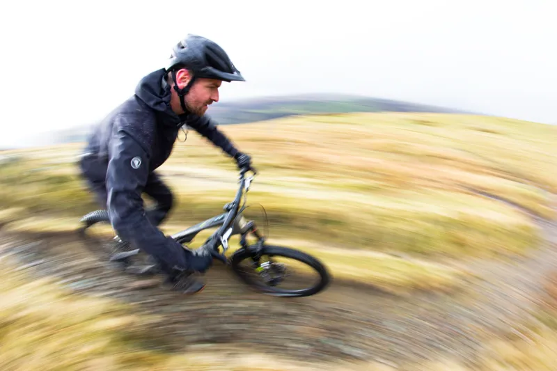 Whyte E-Lyte 150 RSX Electric Bike 2024 Gloss Silver/Matt UD Carbon-4