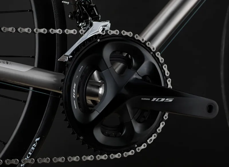 J.Guillem Major 105 Disc Road Bike 2021 Titanium-5