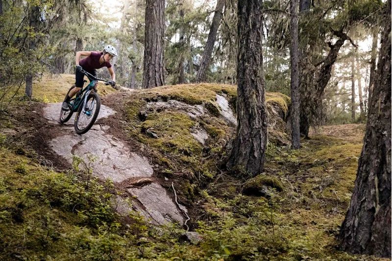 Juliana Joplin CC X01 Womens 29er Mountain Bike 2020 Rsv Whls Green-5