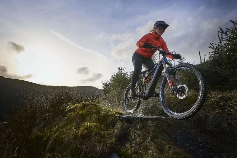 Madison Flux 3-Layer Waterproof Women's Trail Jacket Black-7