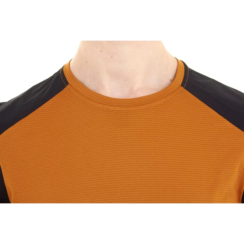 Madison Flux Women's Short Sleeve Trail Jersey Ink Navy-2