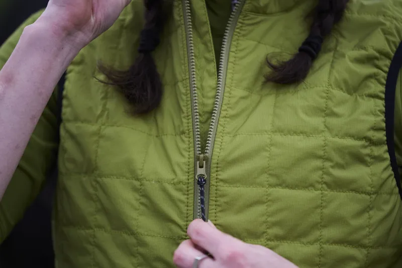 Madison Roam Women's Windproof Packable Primaloft Gilet Moss Green-7