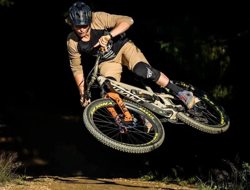 Crank Brothers Mallet Lace Clip-In MTB Shoes Navy/Silver/Gum-8