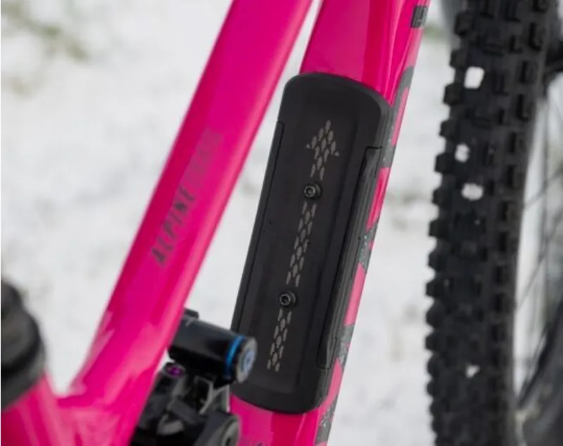 Marin Alpine Trail XR AXS Mountain Bike 2024 Magenta/Blue-1