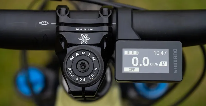 Marin Rift Zone E2 Electric Bike 2024 Tan/Chrome-4