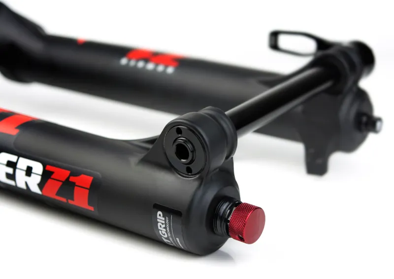 Marzocchi Bomber Z1 Coil GRIP Tapered Fork 27.5in 15QRx110 Boost Black-5