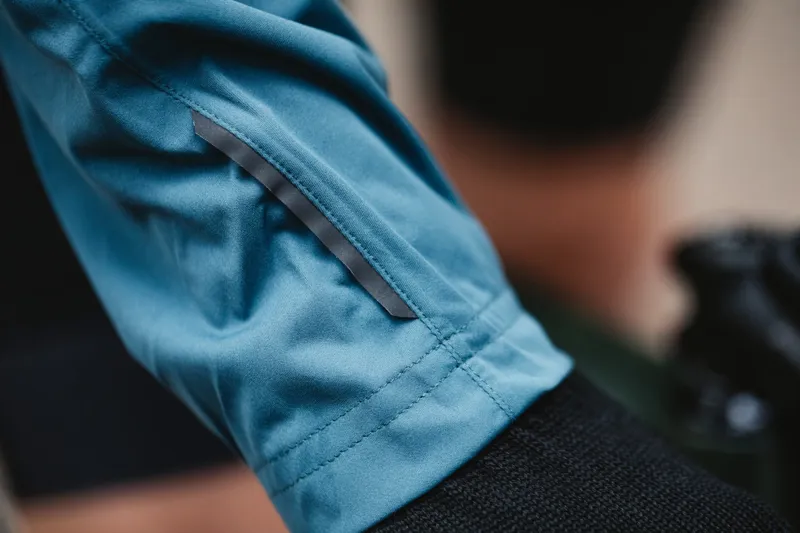 Madison RoadRace Super Light Waterproof Softshell Jacket Blue-5