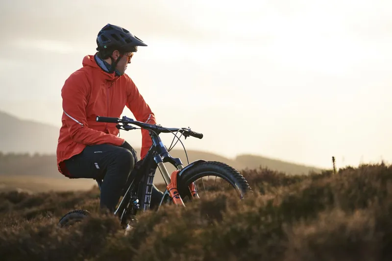 Madison Flux 3-Layer Mens Waterproof Trail Jacket Magma Red-8