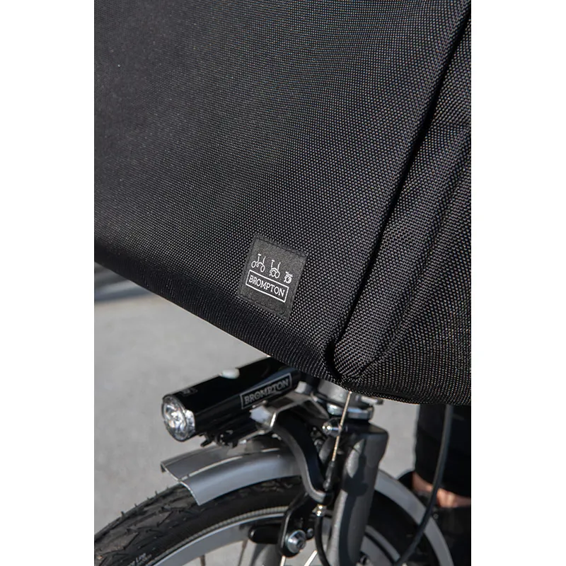 Brompton Metro City Bag Medium with Frame Black-8