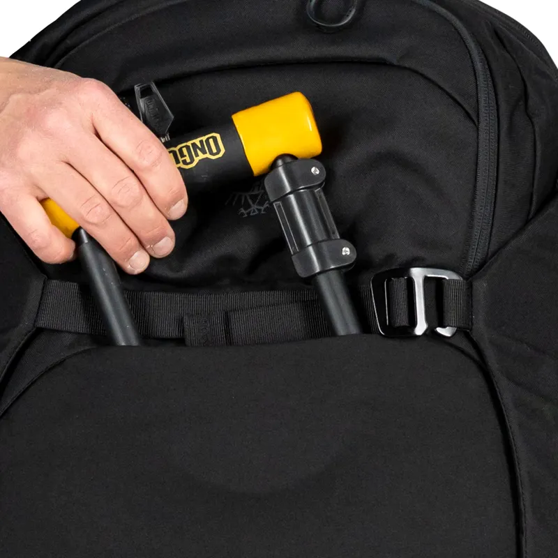 Osprey Metron Backpack Crimson Red-4