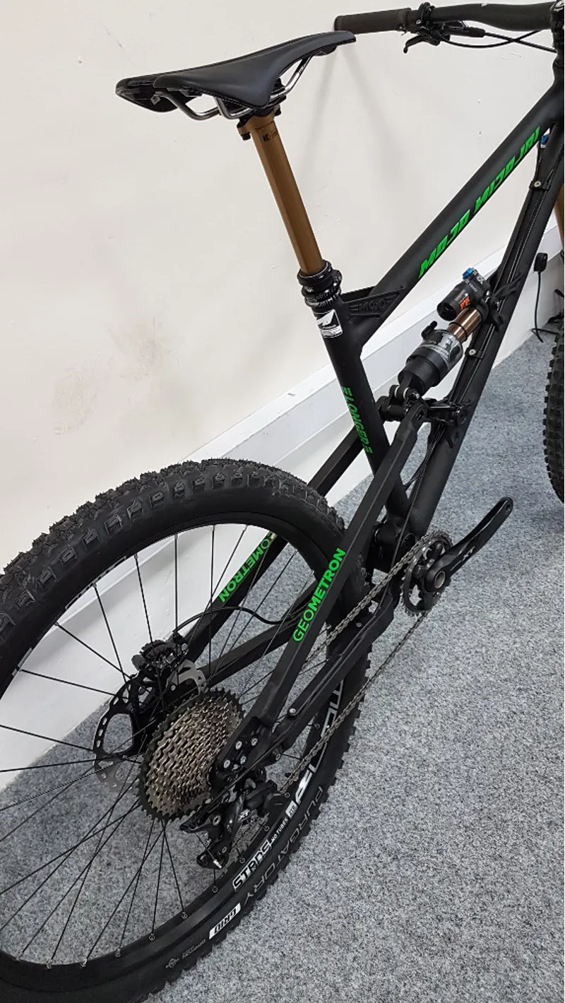 Mojo Nicolai Geometron XT Custom Build Longer Black/Green-3